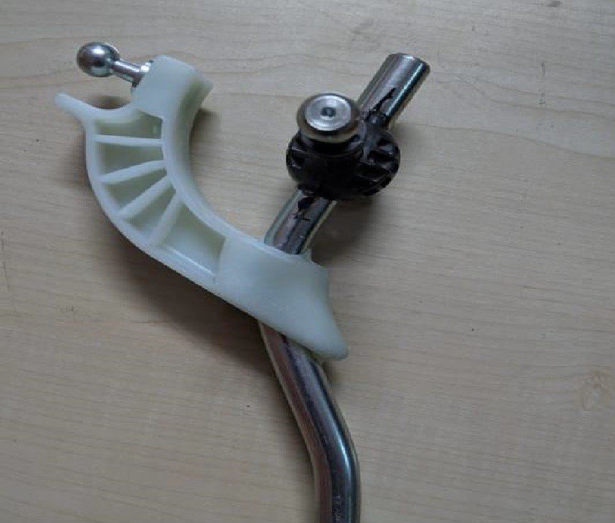 Injection moulded plastic component where cycle time, defects, and process control impact manufacturing cost